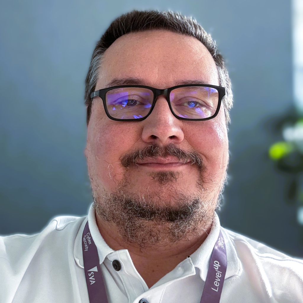 Simon Hielscher