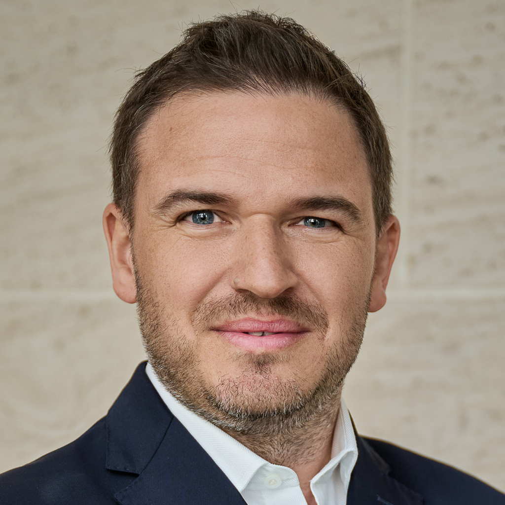 Dr. Martin Strauch